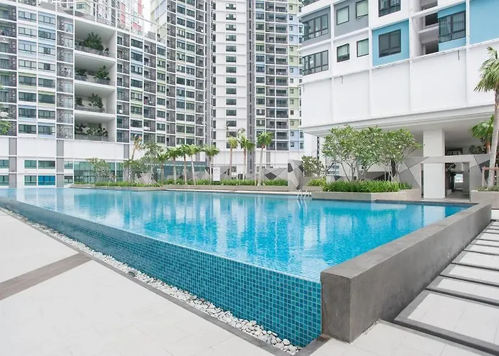 Icity 1Bedroom Apt Near Mall Free Parking & Wifi