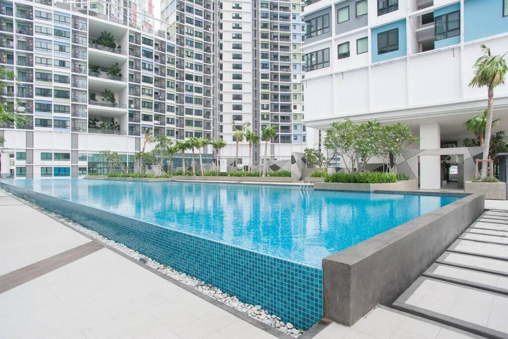 Icity 1bedroom Near Mall Free Parking & Wifi *